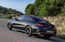Mercedes-Benz CLA 2019 rear threequarters action